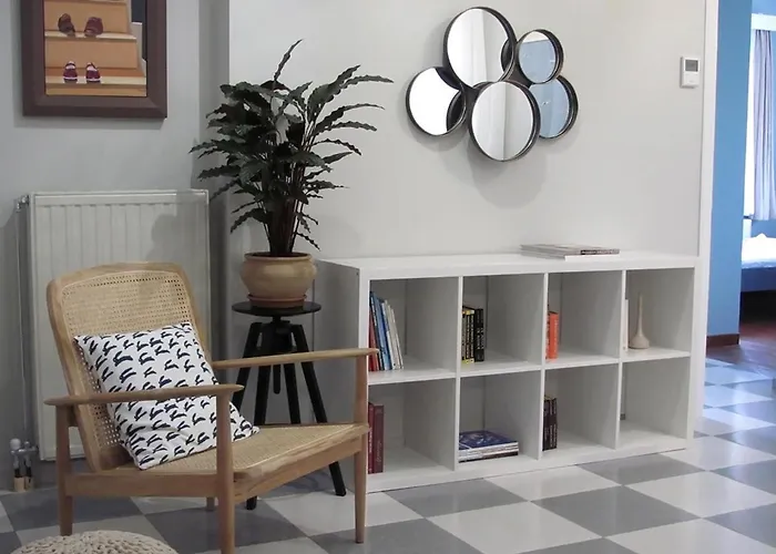 Bellis Perennis 公寓